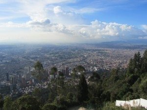A vista lá de cima do Cerro é show, dá pra ver quase toda a cidade