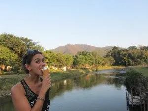 Tailândia - Pai - rio (2)