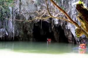 Caverna Underground River