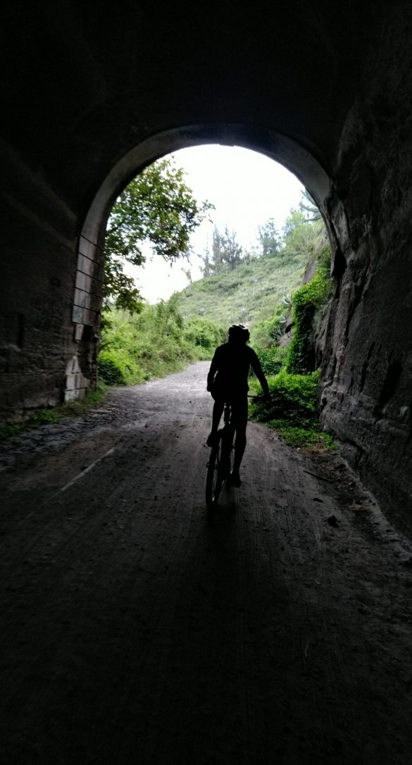 El Chaquiñan, rota de bicicletas, Quito El Chaquiñan, rota de bicicletas, Quito