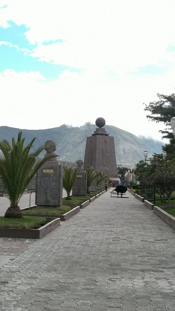 Mitad del Mundo, Quito, Equador Mitad del Mundo, Quito, Equador