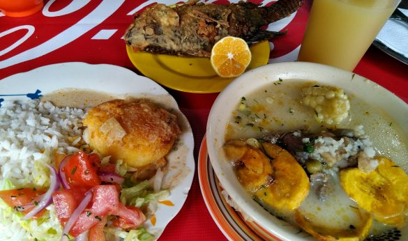 Comida Equatoriana, Baños, Equador Comida Equatoriana, Baños, Equador