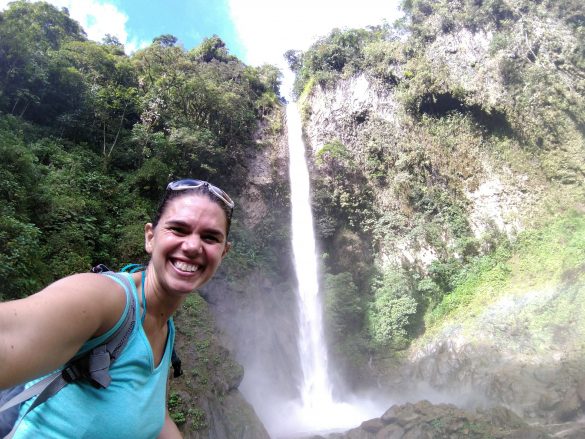 Cachoeira El Machai, Baños, Equador Cachoeira El Machai, Baños, Equador