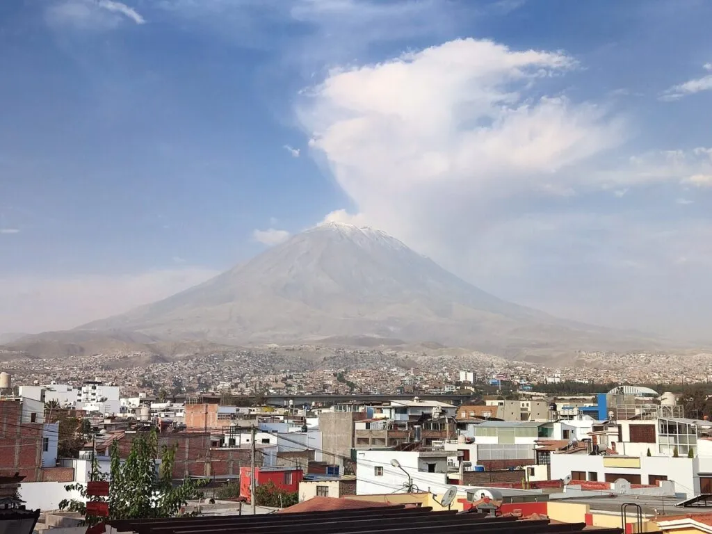 Arequipa 7 motivos: vulcão El Misti